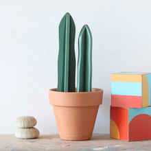 Load image into Gallery viewer, Plant (medium green)
